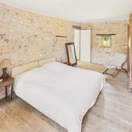 Maison Avec Piscine Proche Lascaux Iv - 8 Pers *