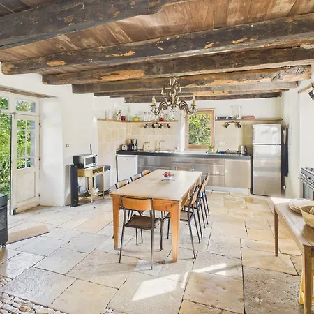 Maison Avec Piscine Proche Lascaux Iv - 8 Pers *