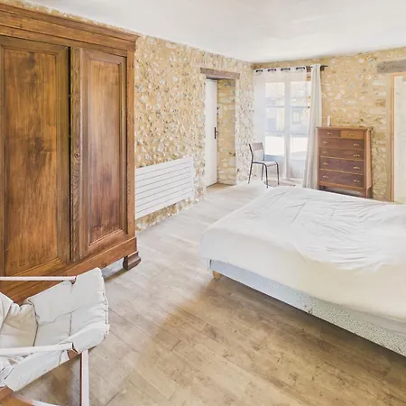 Ferienhaus Maison Avec Piscine Proche Lascaux Iv - 8 Pers *